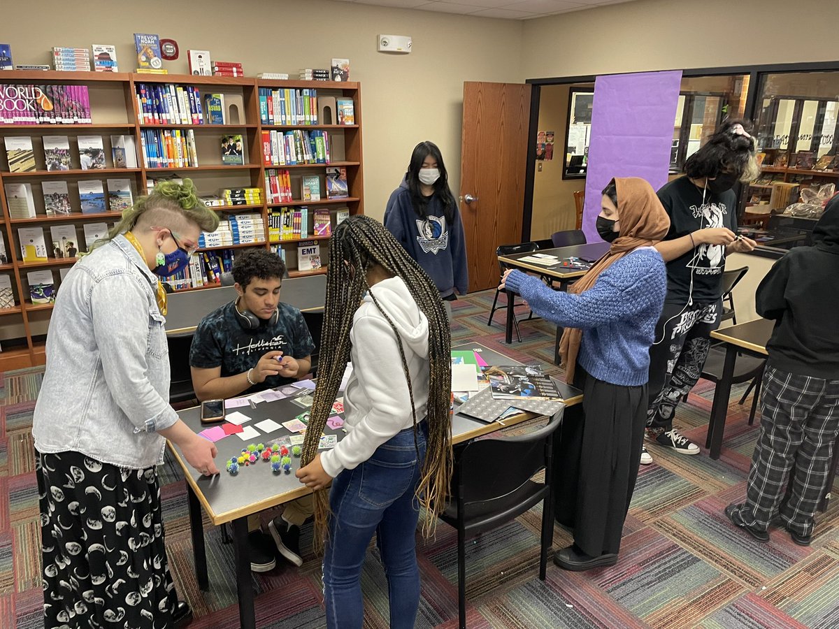 Tyler Sainato (she/her) tweet media