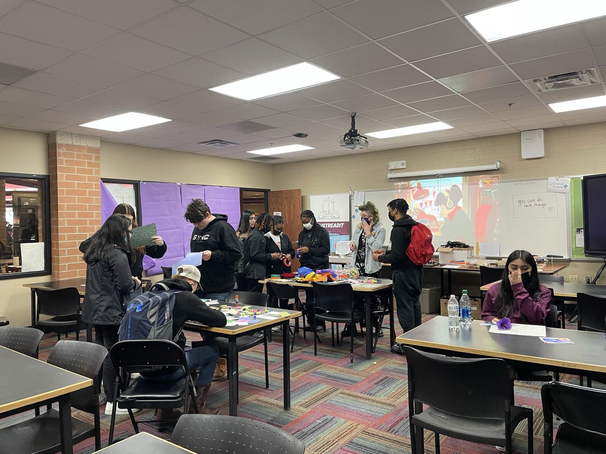 Tyler Sainato (she/her) tweet media