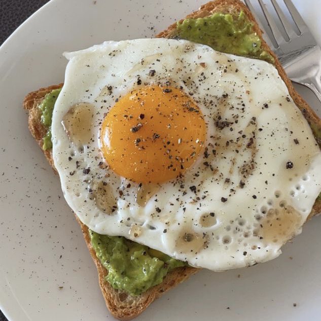 huniboy444's tweet photo. high protein - low cal “gym bro” cutting meals https://t.co/mTH2kWabKq