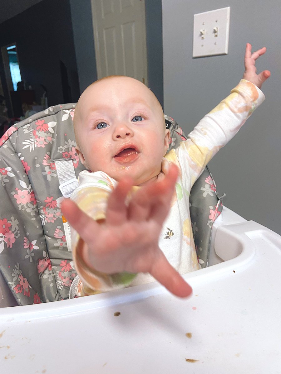 _blakewebbb's tweet photo. 1/2 a year…. 6 months old and my bestie forever 💛 https://t.co/sxwpmfLu9N