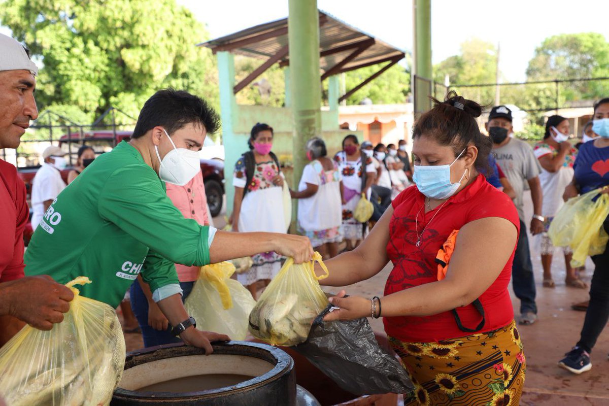 emiliolcal's tweet photo. 🐠🐟 Iniciamos este jueves junto con el DIF Hopelchén con la entrega de pescado gratuito a las familias de las comunidades de #XcalotAkal #SanAntonioYaxché #Xculoc #Xbilincoc #Huechil y #Chunyaxnic para apoyar la economía de los hogares en esta cuaresma. https://t.co/W4by8SxZGQ