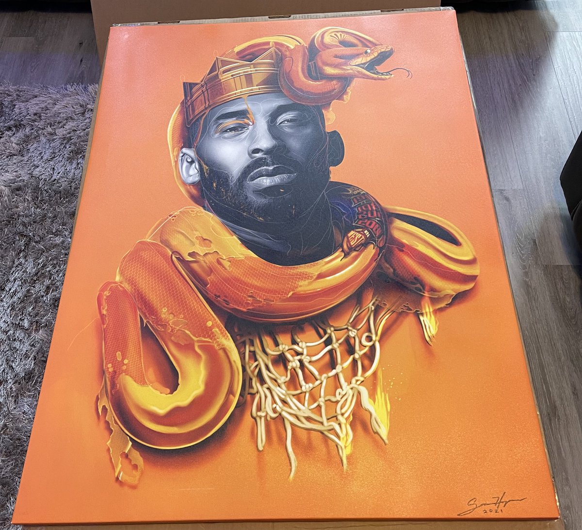 TheMisterMarcus's tweet photo. I decided to buy something hand painted with recent money from the Sportsbook. Can’t say enough about how amazing this is. I was a teenager when I met Kobe in Chicago and he treated all of us like royalty during those brief moments. You’re hanging on our wall forever. 🐍 https://t.co/nfdBhVOHco