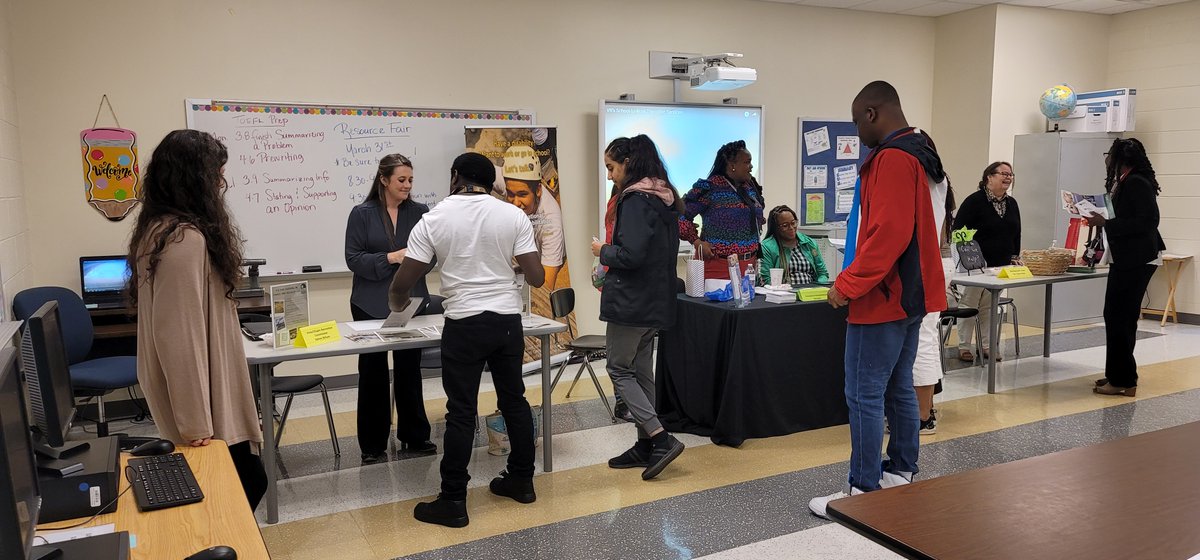 A big THANK YOU to all partners who participated in the Lex/Rich 5 Adult Ed Resource Fair this morning!