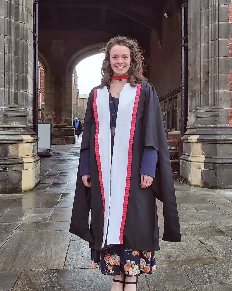 ashortscientist's tweet photo. School...completed it ☑
#PhDone 🥳 #ashortscientist https://t.co/Wbfi3ALh91