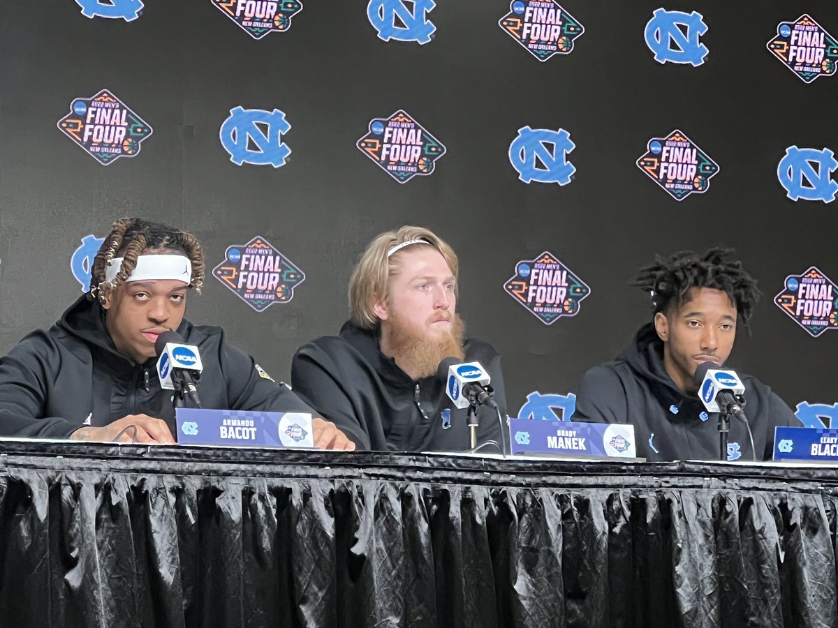 GoodmanHoops's tweet photo. Cinderella has arrived. https://t.co/N5sK6Ksutx