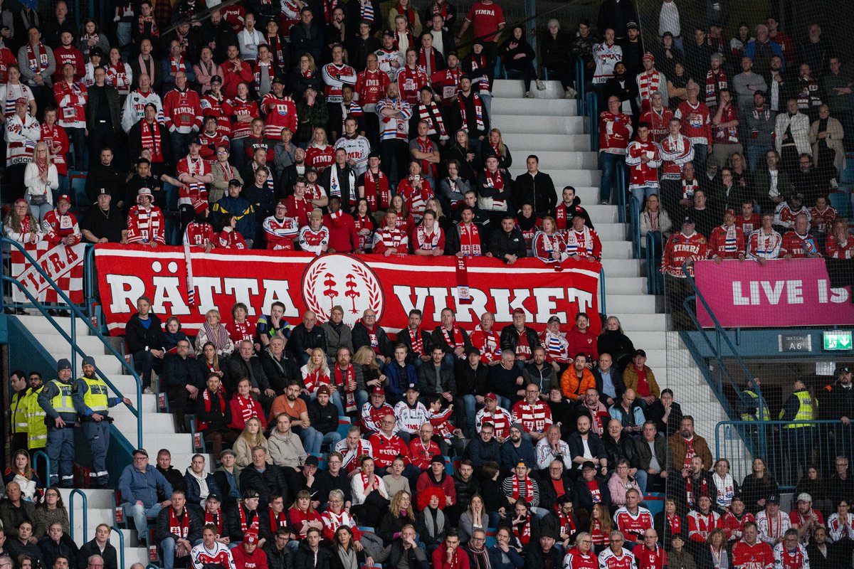 timra_ik's tweet photo. Magiskt stöd på plats i Stockholm! @tikare1962  #Timraik https://t.co/XOaf7gYaVd