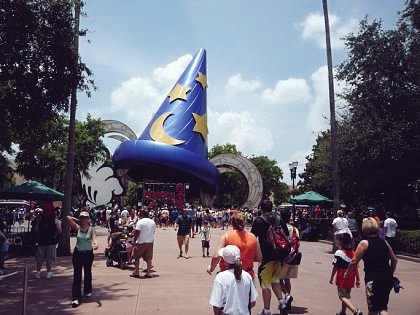 Dis_Stuff's tweet photo. If anyone is wondering where it went... The Sorcerer's Hat is in my front yard. It's a pain to mow the lawn, but people driving by love it.
Photos from 2009. 
#DisneyStuff #Disney #DisneyWorld #HollywoodStudios
#WaltDisneyWorld https://t.co/nRguiwy9I7