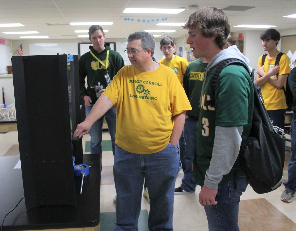 BCCHS_Eagles's tweet photo. The more things change, the more they stay the same. The annual physics bridge competition looks a little different than it used to, but even with technological upgrades, the tradition continues. #EaglesICT https://t.co/TyEHhkheom