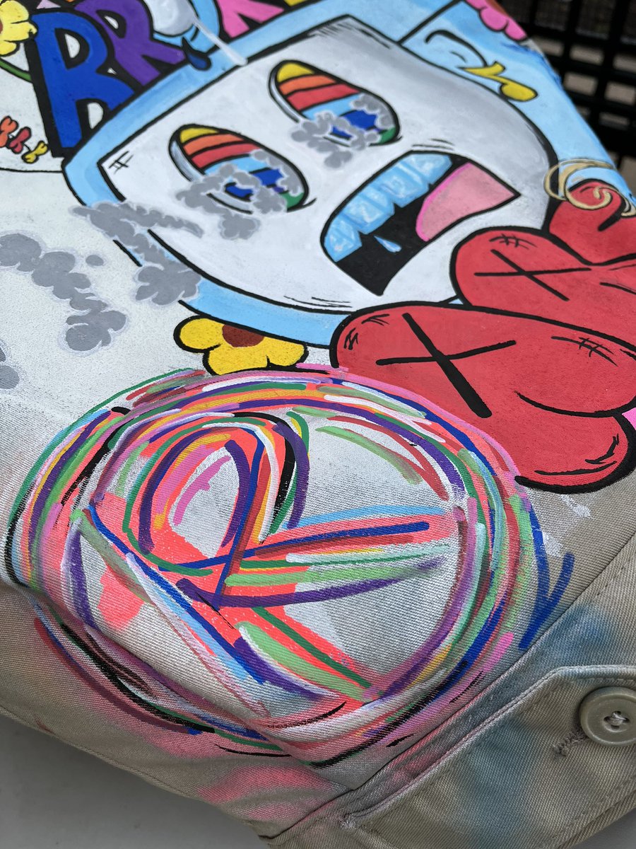 RAREwashere's tweet image. ART 🧵 1/1 @DentedFeelsNFT 

#DentedNotBroken 
100% Hand Painted! #RARE
Dickie (Work Jacket) 
This is Material ART!! 

#TVEwashere