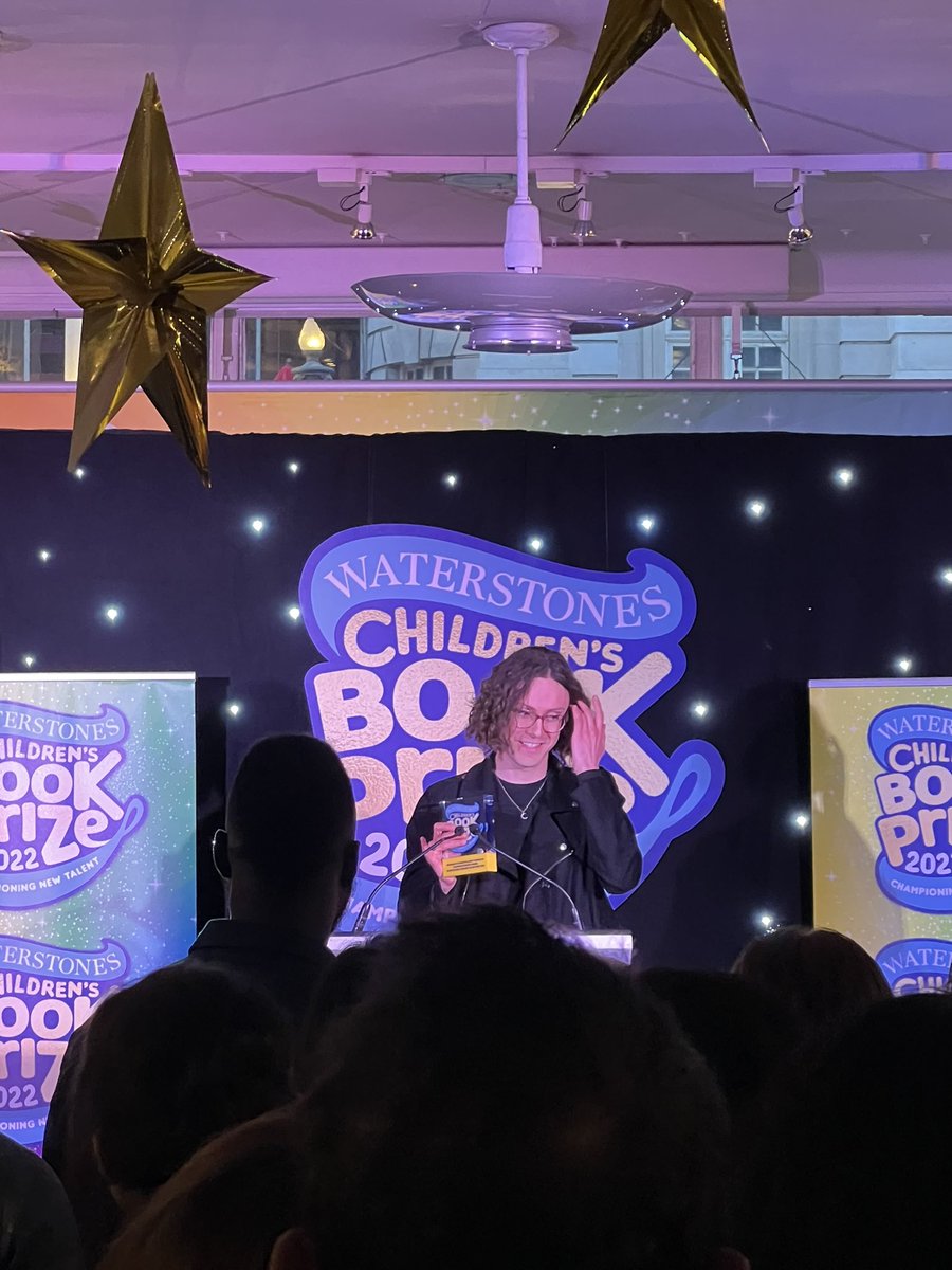 Hell yeah @harryewoodgate wins Best Illustrated Book #WCBP22