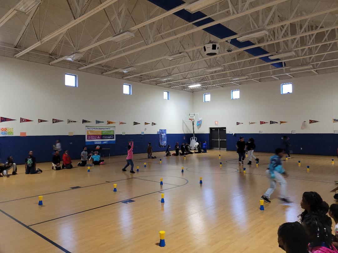 CPPE_FCS's tweet photo. We have had a blast the last couple of weeks working on #fitness and #teambuilding ! 

@NewCollegePk_ES @dr_otway @Bushc1Cassie https://t.co/bF5iWutzb2