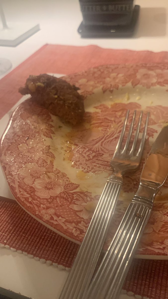 ADB0806's tweet photo. I can confirm that the beef burger was delicious. I also had to eat 1 & 3/4 to check that they were safe to eat and cooked properly. This is for #CharlieChops. Fully quality controlled for him!!! @madcap_max does your #hudad go to similar lengths to check you won’t be poisoned ? https://t.co/zmLEtHlaRu