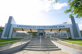 AyB2018abril's tweet photo. El ex 🐸⚫🔴 ahora 🍊 de @ArturoMcfields estudio y se graduó de la #UCA. Muchos 🐸lamebotas han salido de esa U. Además que no hagan drama 😒les quitaron el 6% no la cerraron ni le quitaron el nombre como a la #UPOLI.😔
#Nicaragua https://t.co/rWW1BarKlJ