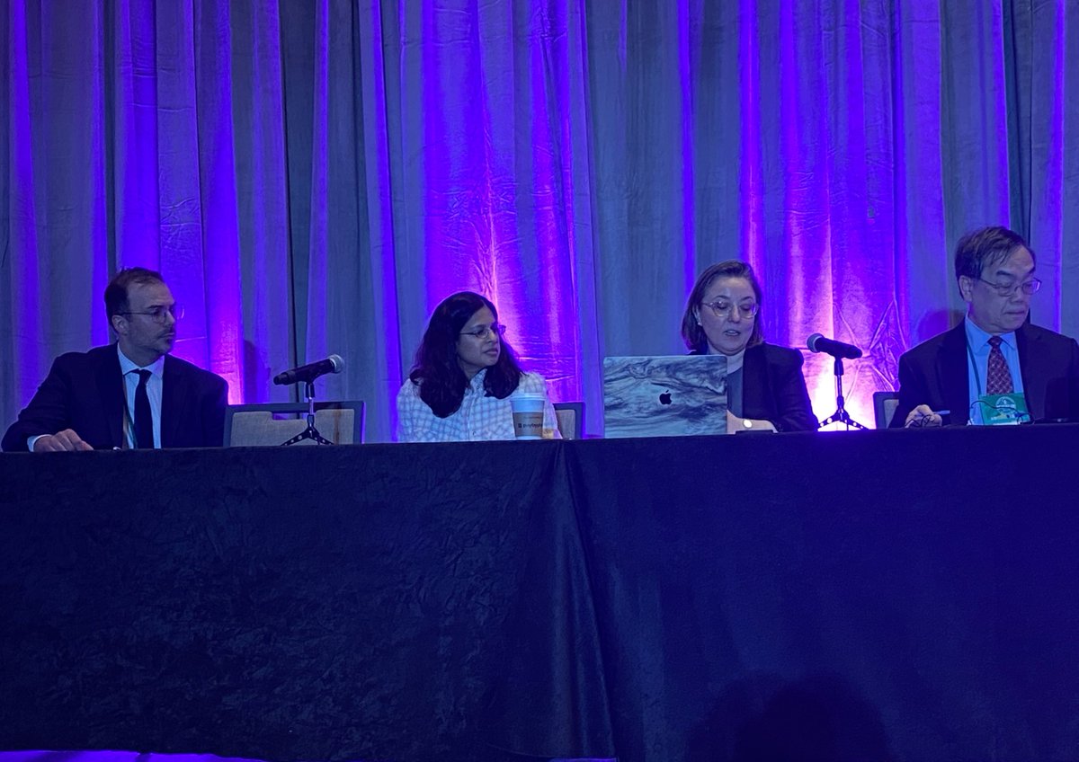 PedsPainMed's tweet photo. Q & A with speakers and moderators of Compassionate Care of the Pediatric Cancer Patient:
Dr Zvonimir Bebic
Dr Anjali Koka
Dr Alina Lazar
Dr Yuan-Chi Lin
#SPPM2022 #SPAFL2022 #PedsPain https://t.co/NZ02aOywMa
