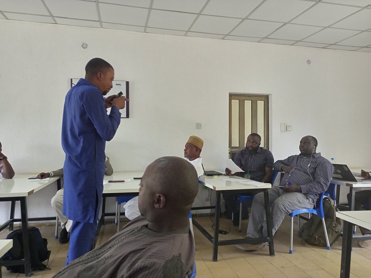 calped4devt's tweet photo. Today: CALPED facilitated a one day stakeholders' sensitization on the Use of E-Procurement. The program was targeted at increasing awareness on #OpenContractingKD.
@kadppa2 @KAD_PBC
#MobilizingCitizens4OGP https://t.co/rB8U09oP0X