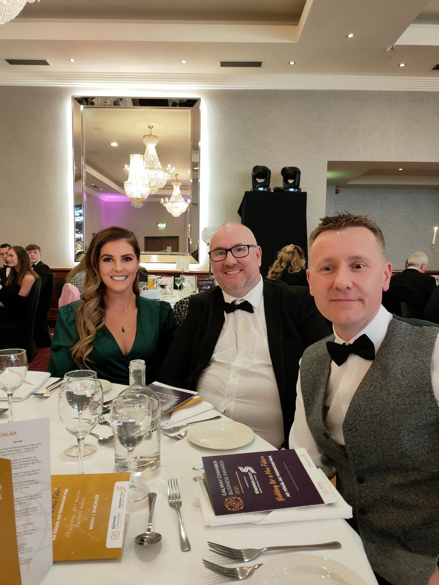 DigiLorna's tweet photo. Delighted to be at the Galway Chamber Business Awards to celebrate @diligentHQ 's award nominations 🎉🎉 Amazing to be at an in-person event again. Wishing the best of luck to all nominees!!@GalwayChamber #GCBizAwards #Galway https://t.co/WUgtaY40nt