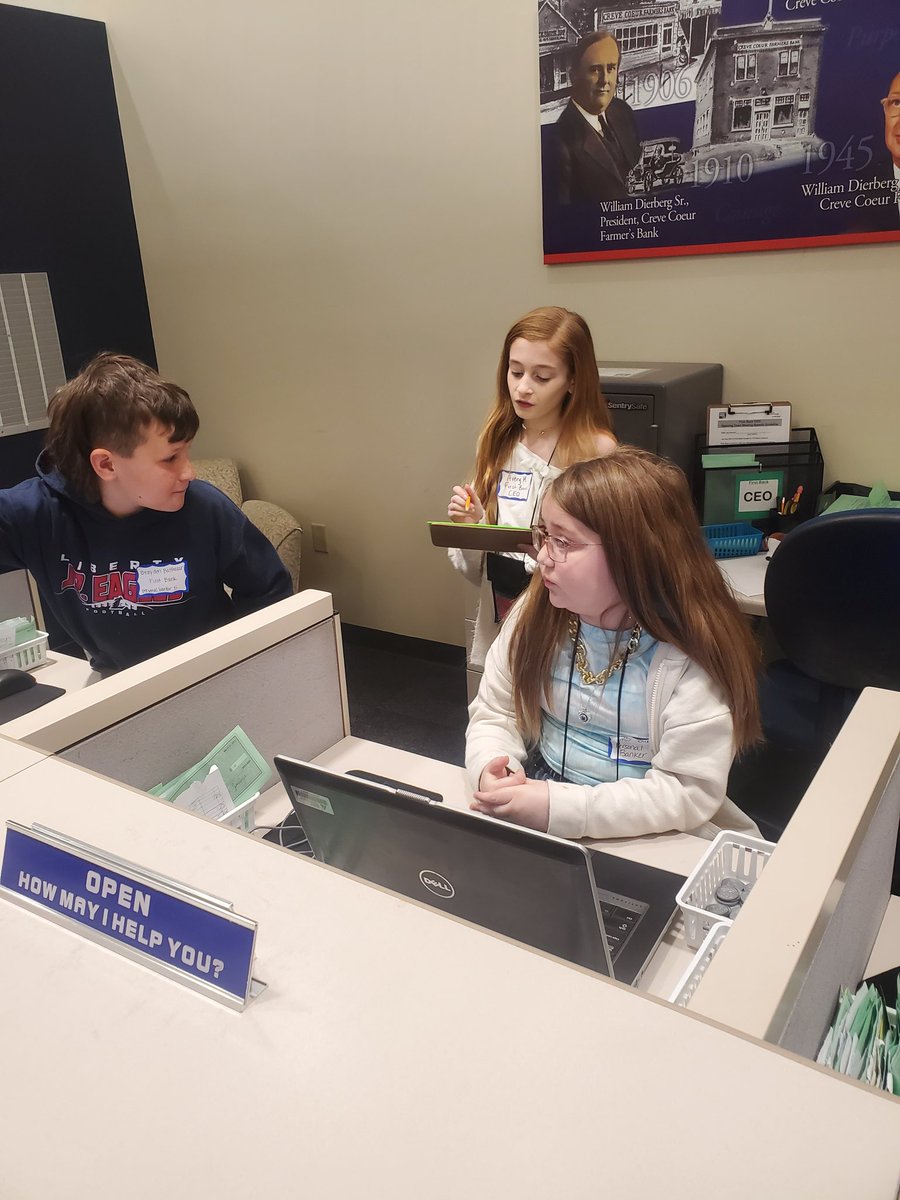 JourneyofanAP's tweet photo. We had a fantastic time at JA today! The kids did amazing and we praised by the JA staff for their behavior and professionalism! #soarlikeahawk #pvesoars #wsdlearns https://t.co/U8rK3ydk1b