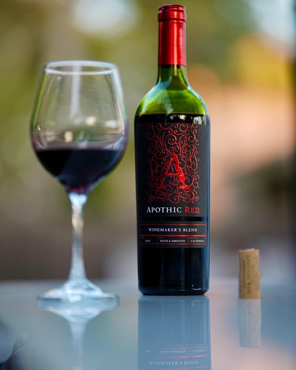 ApothicWine's tweet photo. Here’s to open bottes, open hearts, and open minds.
.
.
.
#Apothic #ApothicWine #WineTime #SpringWIne #SpringWines #SpringTimeVibes #WineWineWine https://t.co/pR5ZjVNeAv