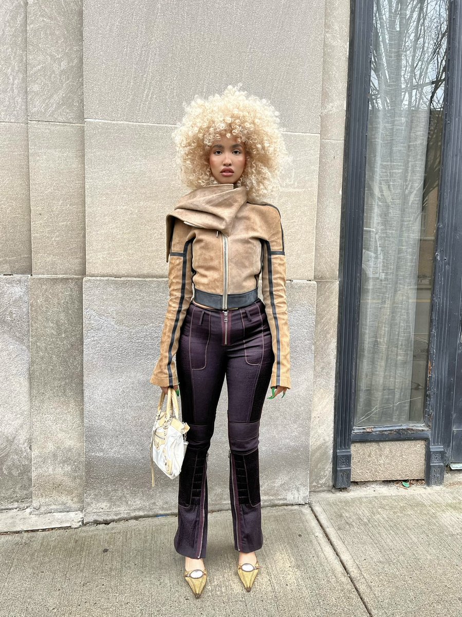 IdmanHussein's tweet image. 