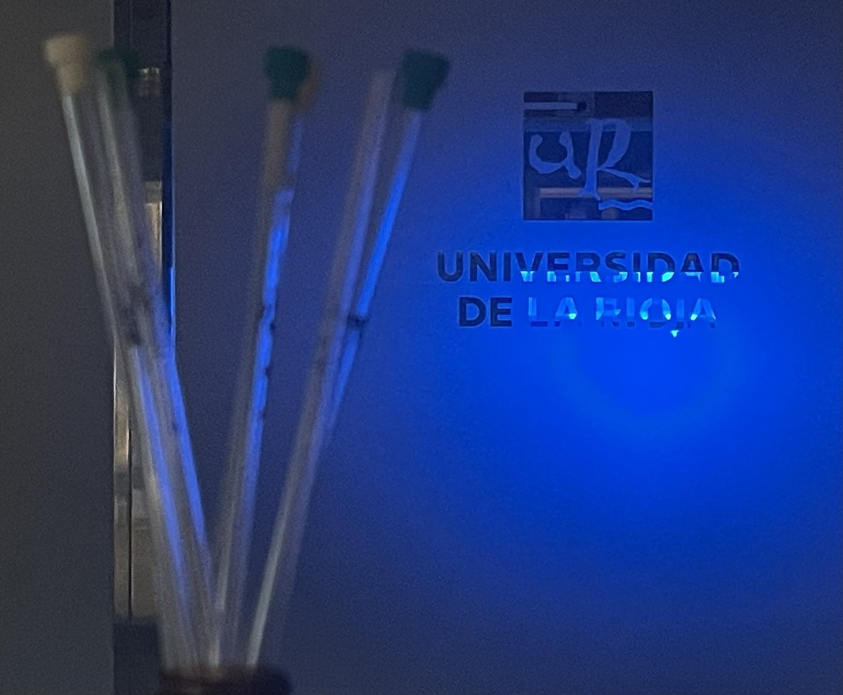 hebusto's tweet image. De estreno de laboratorios en @unirioja! #QuimicaUR #CISQ