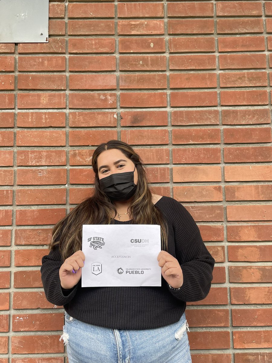 avid__erhs's tweet photo. AVID College Acceptances: Andrea Escalante @MrRojoP @MrPorterERHS @ElRanchoHS #FromElRanchoToAnyWhere https://t.co/aDOvzNjJCp