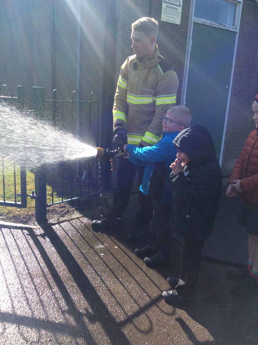 Mrs Killoury tweet media