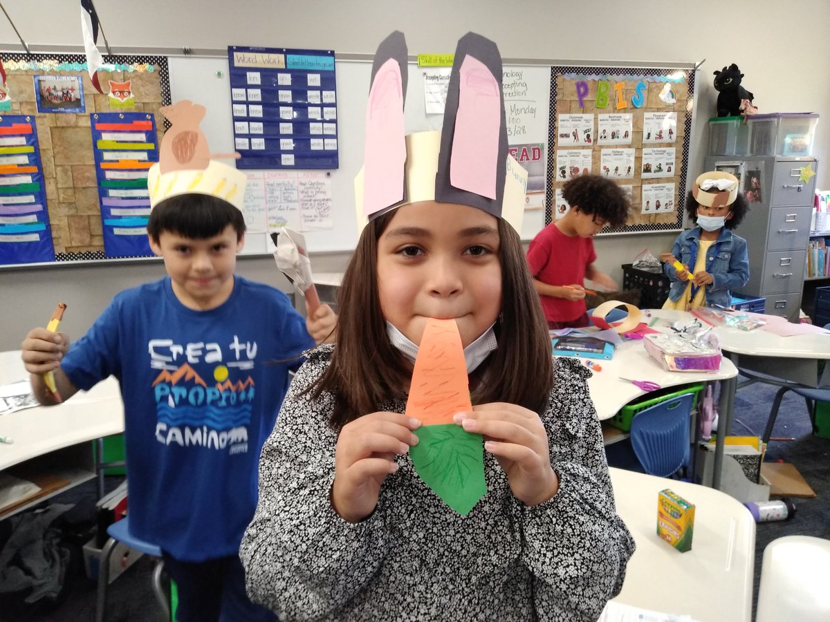 ManryMs's tweet photo. More costume creating! We are excited to perform our plays tomorrow!
#2ndtoNone
@SheridanCFISD https://t.co/Q8IQThVdLS