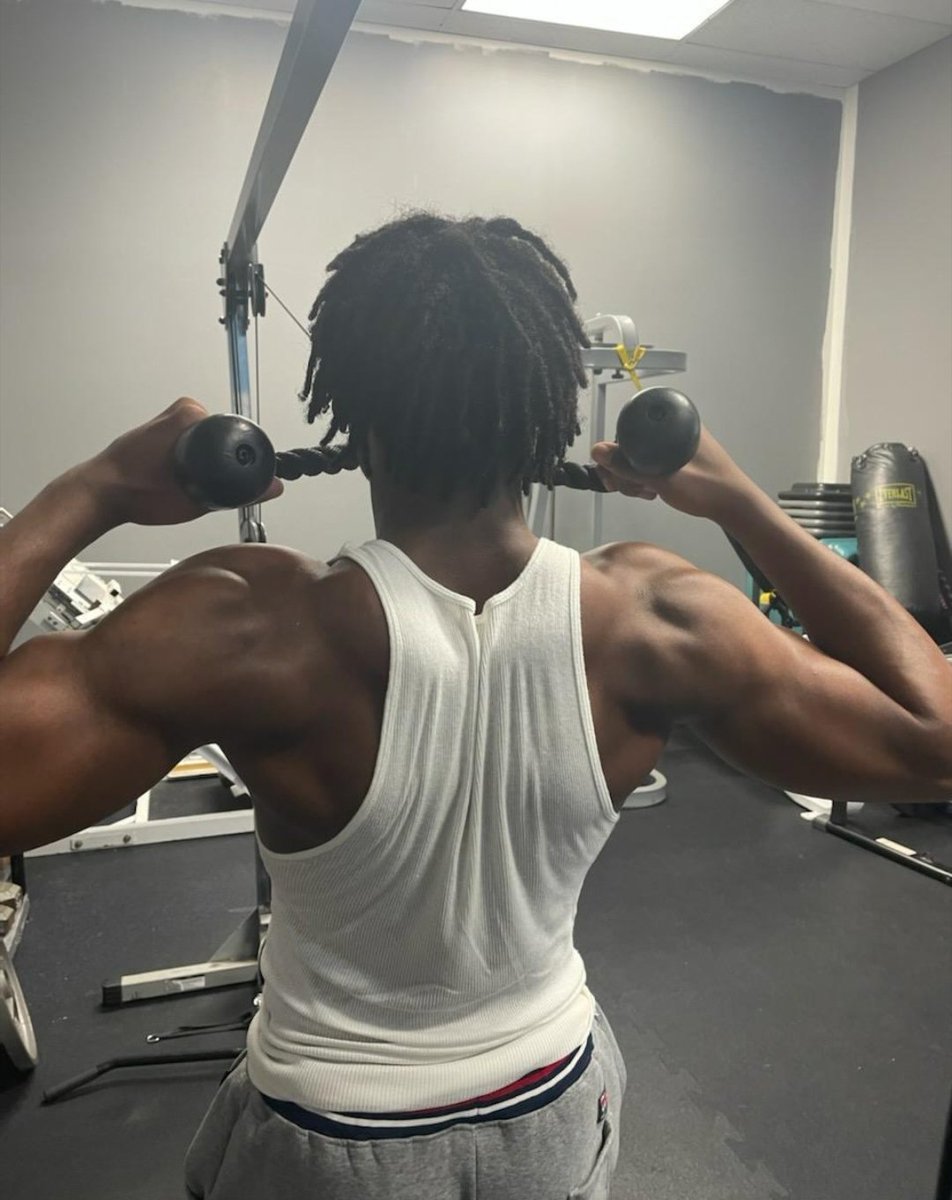 BennieCrenshaw_'s tweet photo. It's all part of the process! 🔒 https://t.co/4nnu6yYZhV
