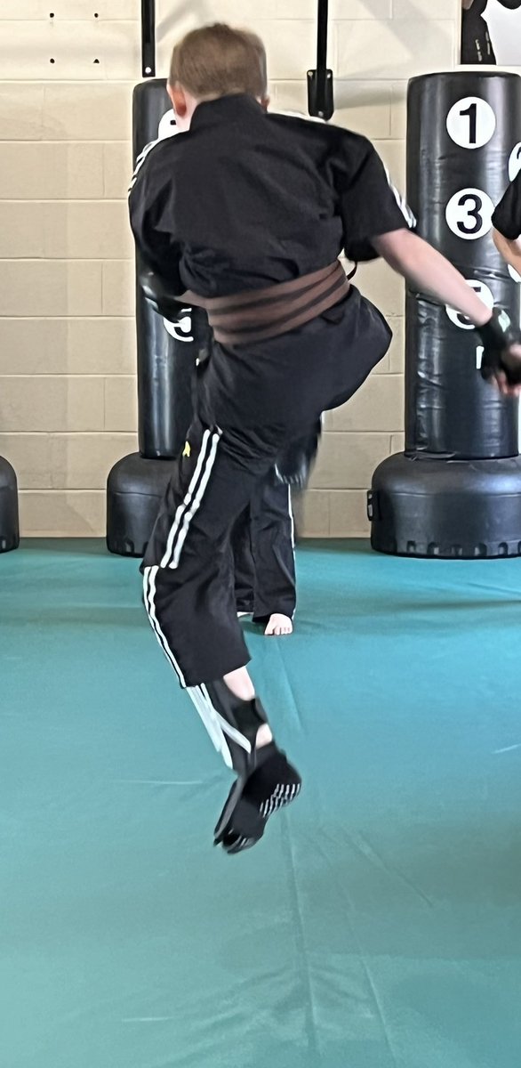 Ellie Sinclair tweet media