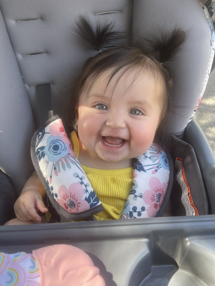 rheannnaaaa's tweet photo. my pretty girl 💓💖💕💞 https://t.co/0IoA0xVcq3