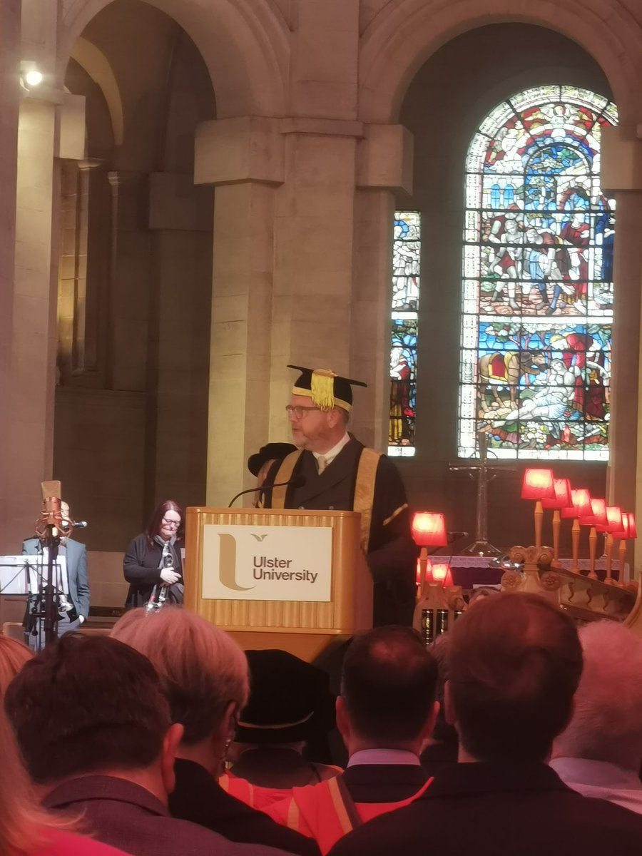 JadeMcMurray5's tweet photo. Pleasure to play a very small part in today's installation of the new @UlsterUni Chancellor Dr @colin_davidson, and hear the inspirational stories of all the honorary graduates. https://t.co/ZvlrWGirqi