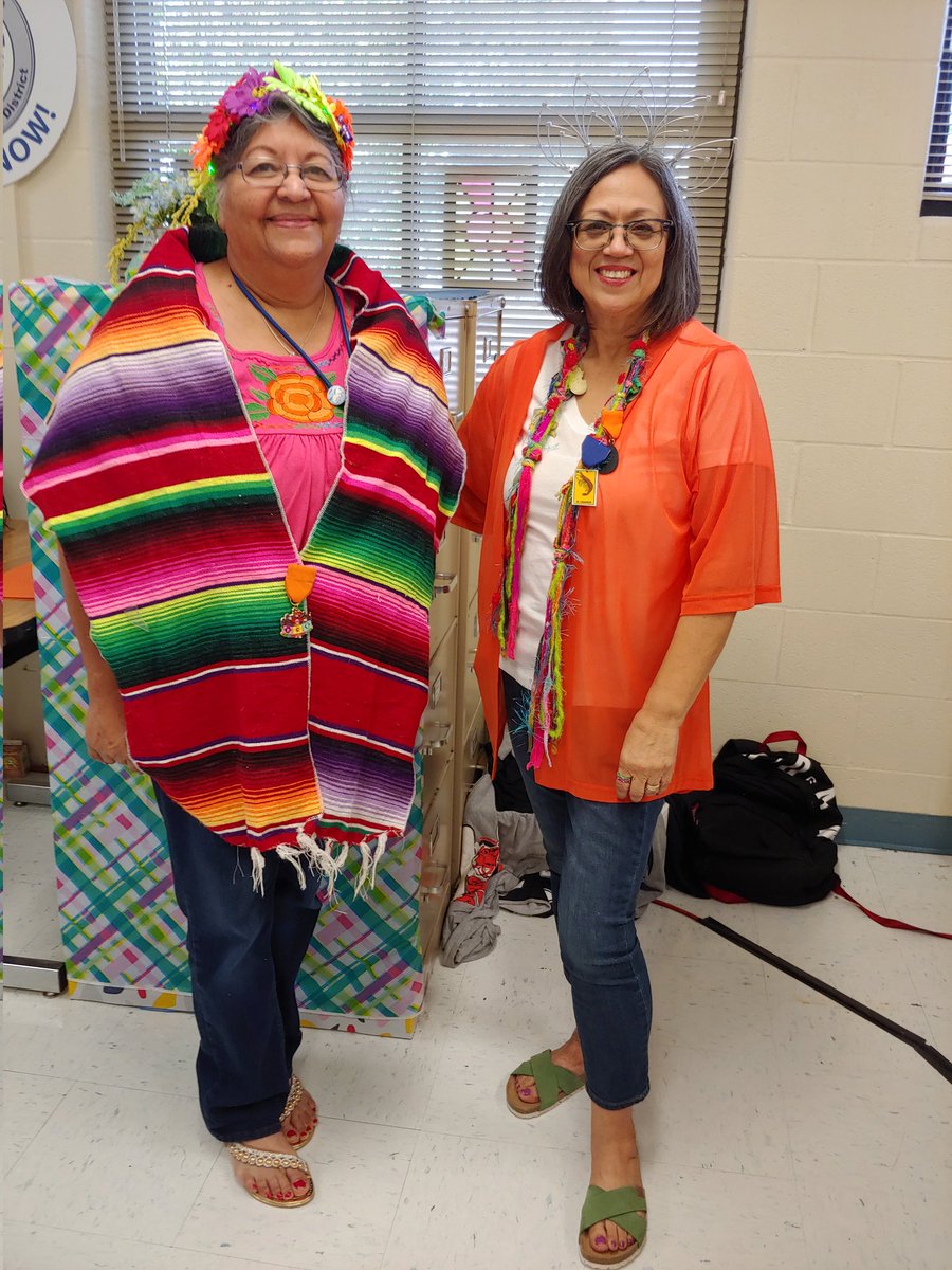 SSAISDShepardMS's tweet photo. Shepard is celebrating Fiesta today!
#StrongerTogether
#WeWereMadeForThis https://t.co/RHe7wjFT2F