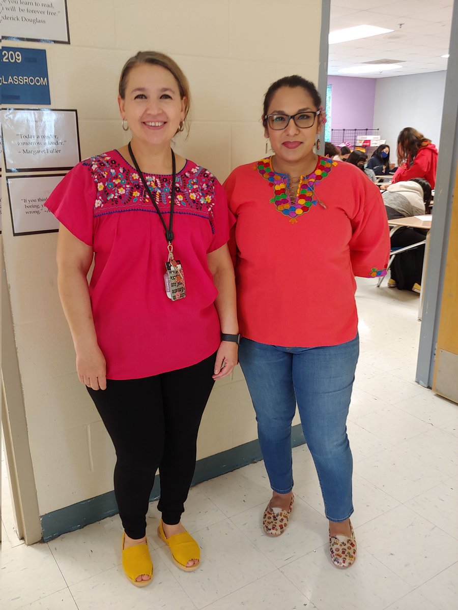 SSAISDShepardMS's tweet photo. Shepard is celebrating Fiesta today!
#StrongerTogether
#WeWereMadeForThis https://t.co/ozS4wOGuQz