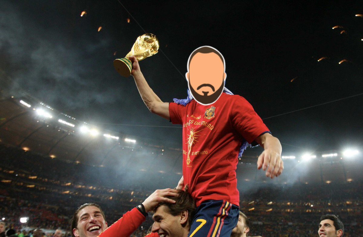 TalkingKit's tweet photo. #KitFaced #3
Who is this #WorldCup winner from 2010? https://t.co/HwQm8hGhLc