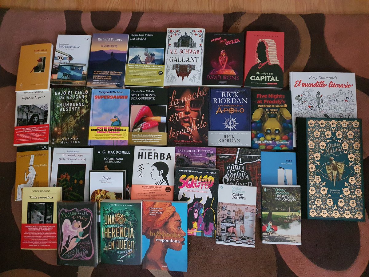 Vaya #carretilla traigo de <a href="/LaSombraLibros/">LaSombraLibros</a> !!! Sobran las palabras. Cantidad y variedad.