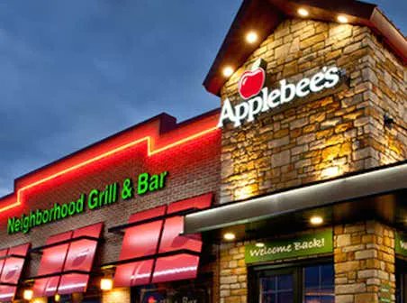 barstoolsports's tweet photo. Very Important News: Applebee's Announced They Are Adding Drive-Thru Windows To Some Of Their Restaurants https://t.co/IAdCRA7pQN https://t.co/ZGSCULZZax