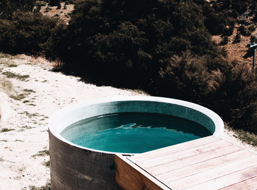 SharedspaceNZ's tweet image. We are obsessed with this new shoot location 📸 

sharedspace.co.nz/listings/detai…

This stunning space offers the perfect backdrop for your next project. 

#shootlocation #photoshoot #videoshoot #waihekeisland #sharedspacenz