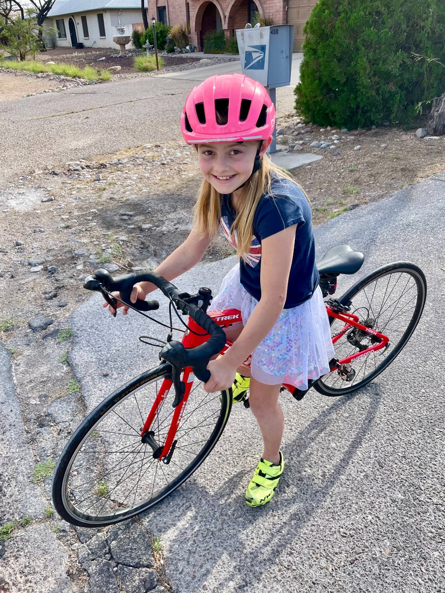 Today was #NewBikeDay for me!  A supporter of our local bike club #ElGrupo surprised me with this amazing road bike.  I named her #Dash because it is so #fast!
Thank you Jay!!
#haveaniceday #kidsonbikes #cycling #bicycling #happy