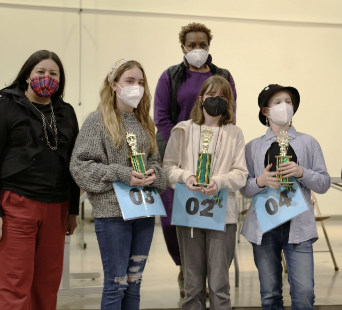 OUSDNews's tweet photo. Shout out to all of our Middle School Spelling Bee participants &amp; especially to these super spellers!
1st Place: Sonja Skatter - Claremont, 6th Grade (#2)
2nd Place: Jinx Nagel - Claremont, 6th Grade (#4)
3rd Place: Shiloh Wahl - Claremont, 6th Grade (#3)
https://t.co/miQjUtwst0 https://t.co/3YbVjlw8T1