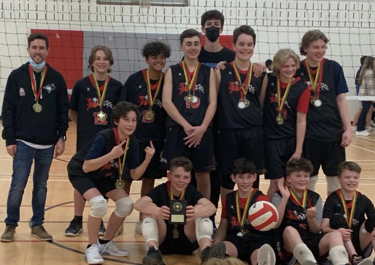 Congratulations to our senior boys volleyball team as they won a gold medal at the Burlington Finals and a gold medal for the St. John’s Invitational Volleyball Tournment. Great season boys! 🏐🥇