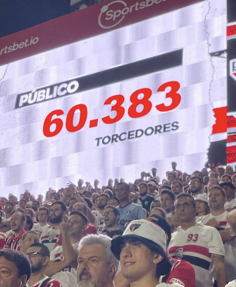 sempretricolor's tweet photo. #DiOntem https://t.co/I6F8Kzok68