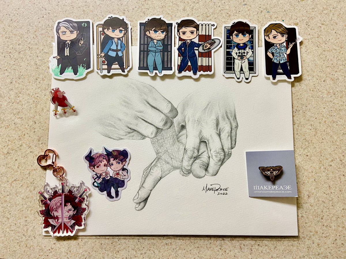 GreatRedWyrm's tweet photo. Ahh, I hadn’t picked up my packages for a few days and I had so many fun #fannibal goodies waiting for me!

Thank you so much to @amandamakepeace, @xMH_4Lx, and @G0UGER (@vgen_01) for your beautiful art!!! ❤️‍🔥❤️‍🔥❤️‍🔥 https://t.co/Mz6RfSYaJC