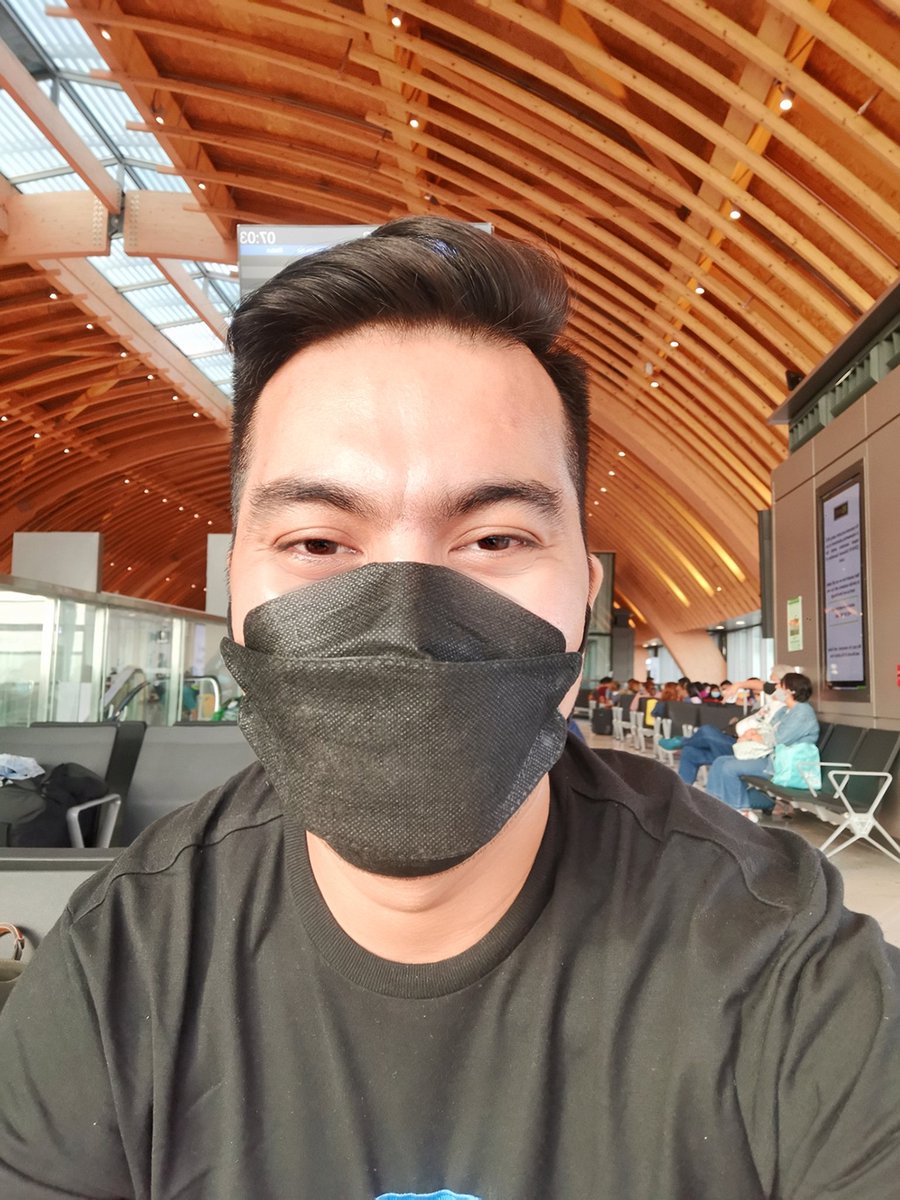 jb_sayssss's tweet photo. Because best moments happen when they're unplanned. Live in the moment.
Bound to Manila, Philippines. 🇵🇭✈️🏙️🥂
#newheights
#instatravel
#expandingnetwork https://t.co/tmqxfd0yCC