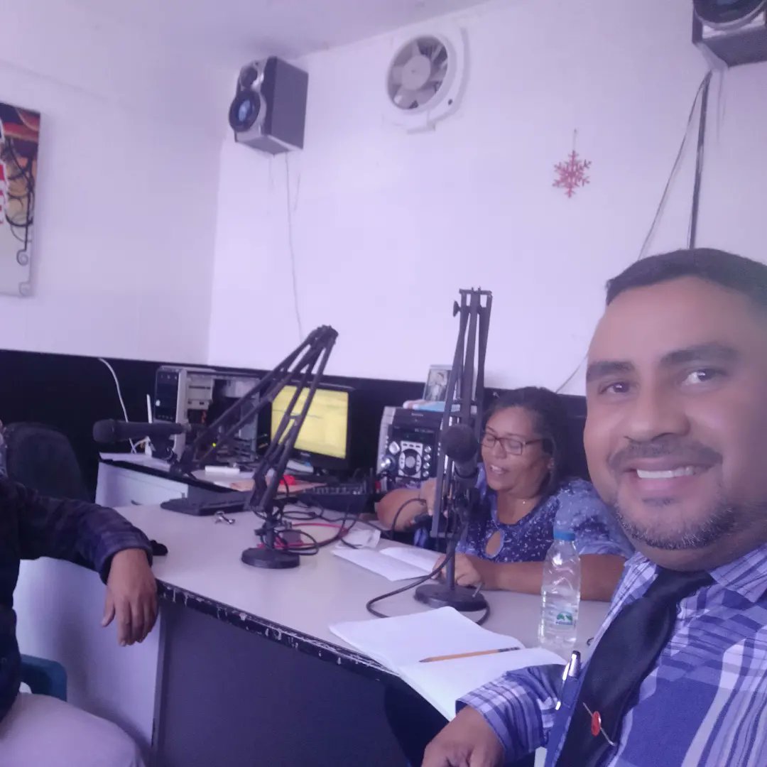 Mendozao33Q's tweet photo. Mi agradecimiento a Radio Especial FM97.1 por permitir el lanzamiento de nuestro Congreso Internacional IUTSI 2022,que se desarrollará 28 y 29/04 en la Cámara de Industriales de Carabobo,festejo académico en ocasión a la Seguridad y Salud en el Trabajo https://t.co/GkO2r5fo4C
