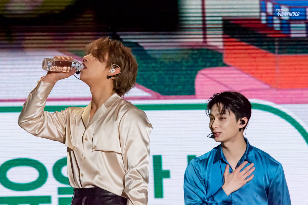 jjisooo3010's tweet photo. このジスジュン4コマ愛すぎて500億回保存した https://t.co/Jqq7xKtBvI