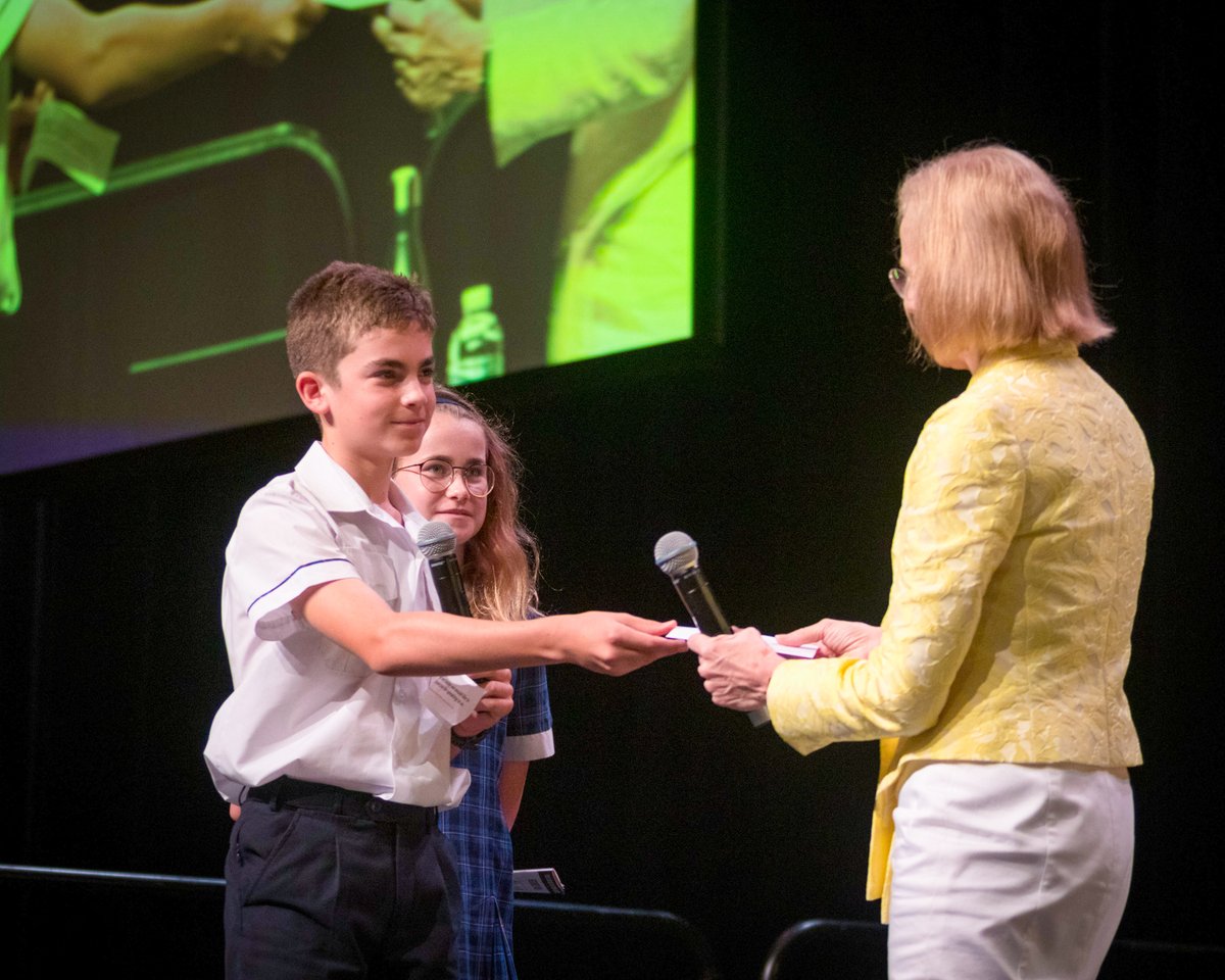 Suncoast_CC's tweet photo. Suncoast students Kiera and Harley recently attended a National Young Leaders Day event in Brisbane. #NYLD  Following her address to the student delegates, Her Excellency the Honourable Dr Jeannette Young PSM, the Governor of Queensland was thanked by our students. @QldGovernor https://t.co/d2C7HLpLT7