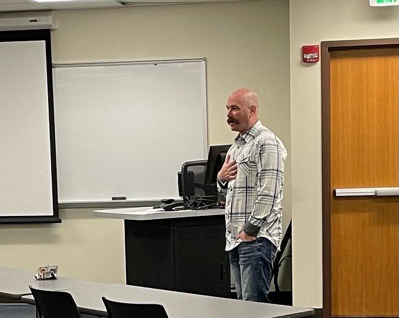FireVincennes's tweet photo. Lieutenant Brandon Bailey spoke to our students today.  He discussed his career at Plainfield Fire Territory and what makes being a firefighter such a rewarding career.  He shared some great stories and heartfelt advice.  Thanks LT. https://t.co/LgA16NkgzR