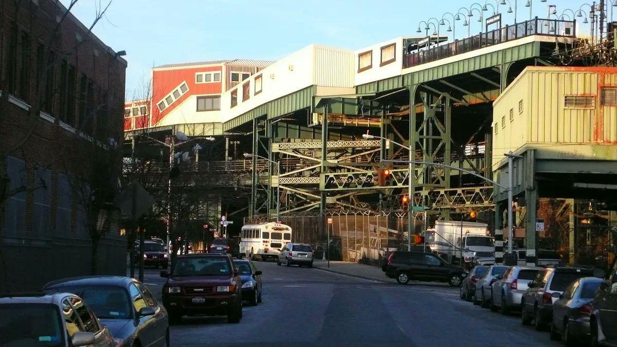 archinect's tweet photo. Proposed development along Brooklyn's Broadway Junction faces pushback from local community 

https://t.co/sLHDn4AKR9

#Brooklyn #newyork #BroadwayJunction #affordablehousing https://t.co/p6QE6Aoi9K