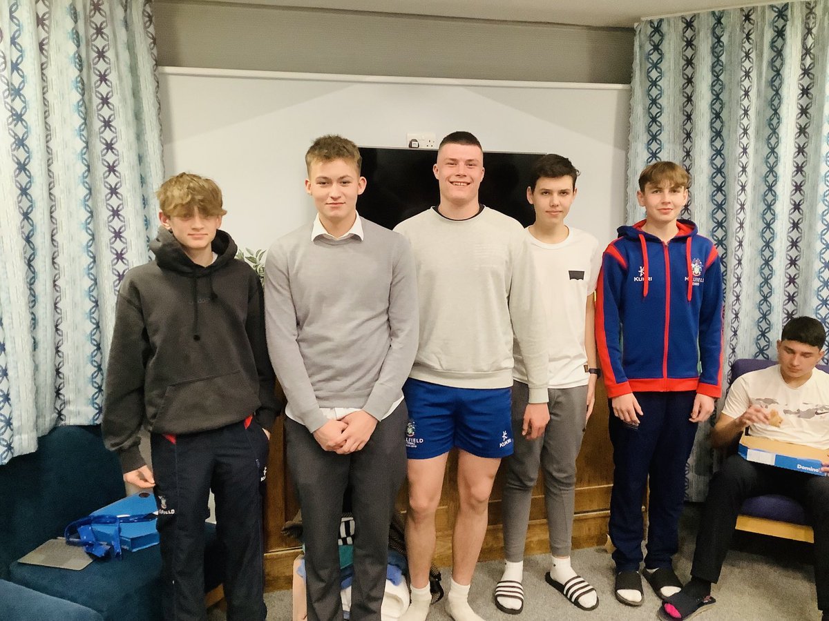 Tonight we celebrated as a house, holiday birthdays. Simon, Harry H, George T, Marc and Max ⁦<a href="/MFPastoral/">MillfieldPastoral</a>⁩ ⁦<a href="/MillfieldSenior/">Millfield School</a>⁩ 🥳🥳🥳🥳🥳🌟🌟🌟🌟🌟🍰🍰🍰🍰👍👍👍👍🍾🍾🍾🎂🎂🎂🦅🦅🦅🦅🦅