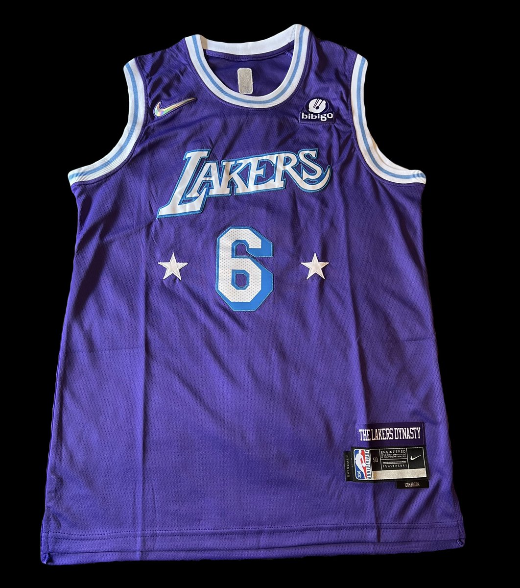 LakeShowYo tweet media